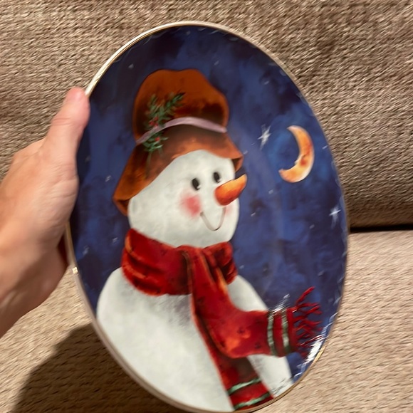 Vintage Elaine Thompson 1997 12" Snowman platter - Picture 3 of 11